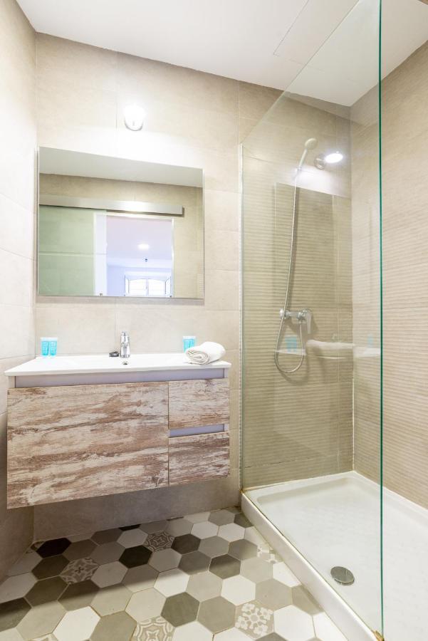 Urbe10 Plaza De La Constucion Premium Loft Apartment Malaga Ngoại thất bức ảnh